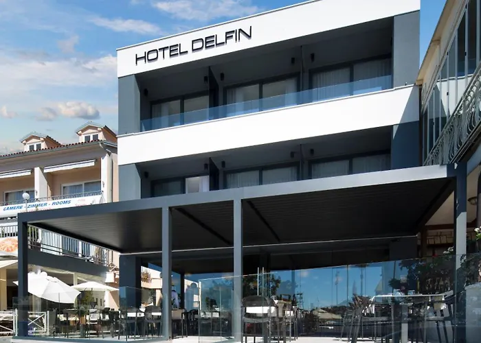 Rovinj hotels near Park forest Zlatni Rt