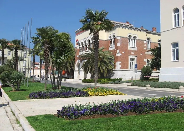 Apartments Mladenka Porec