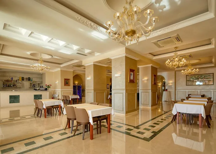 Kids Friendly Hotels in Porec