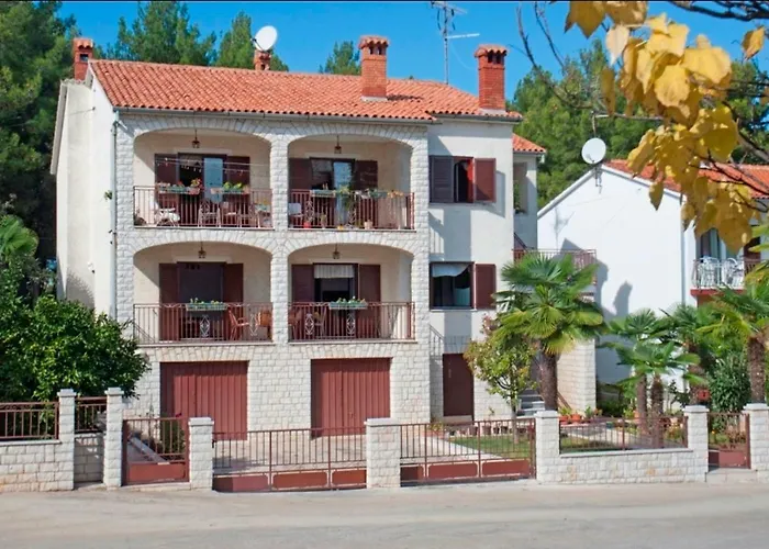 Mihaela Apartments Porec