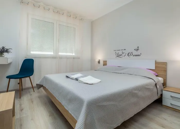 Pet friendly Apartment Sole Pula