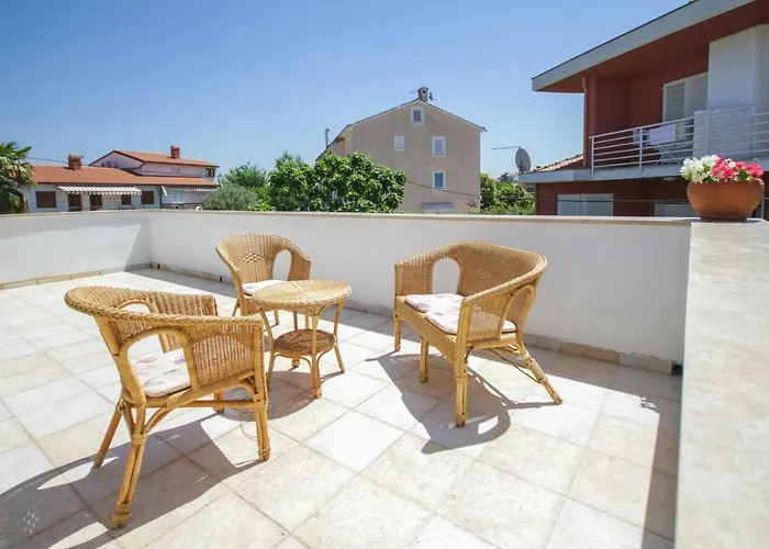Pet friendly Apartment Tosca With Parking Rovinj