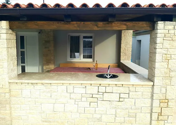 Villa Lucas Pula